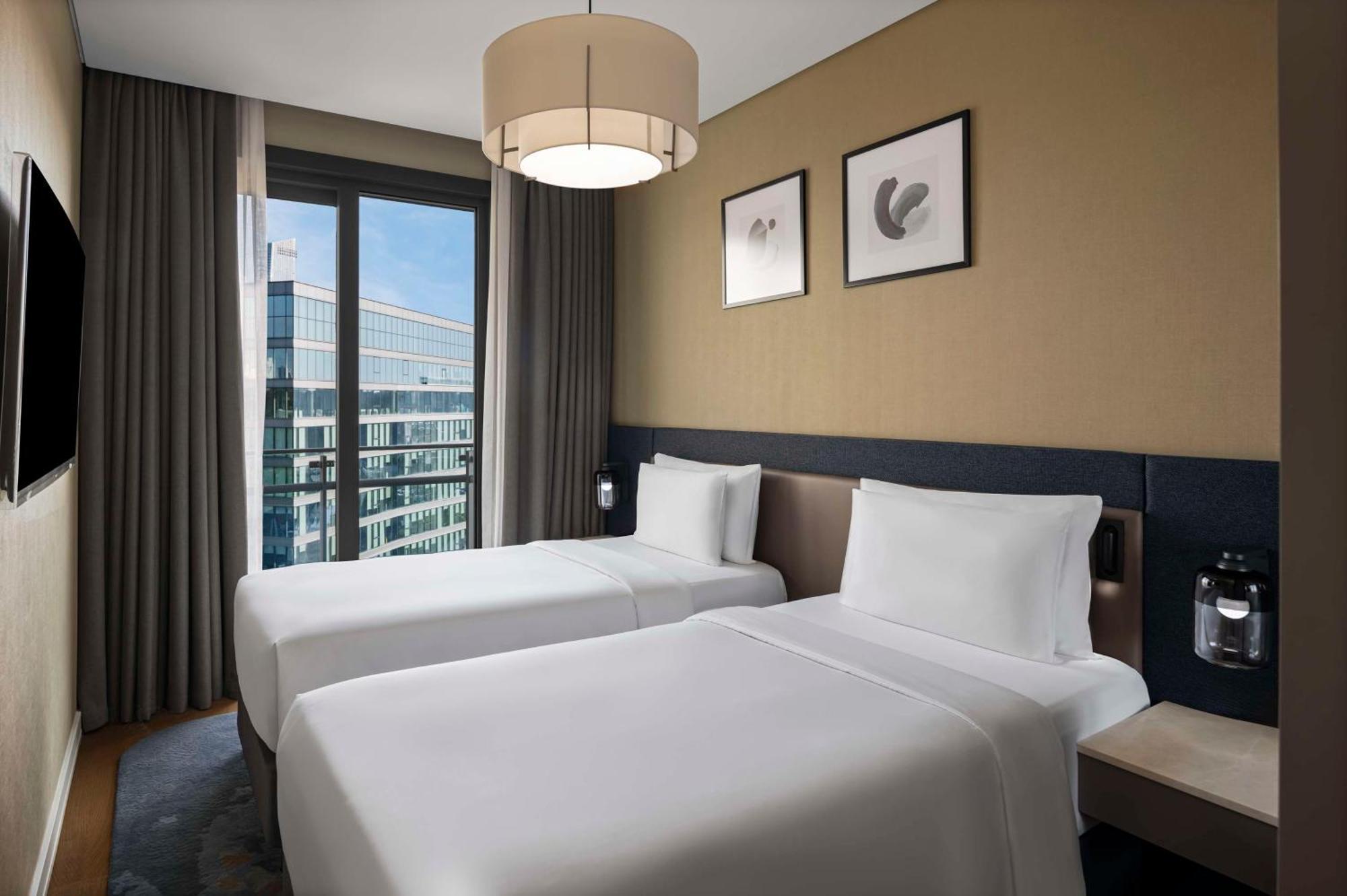 Radisson Residences Vadistanbul 5*